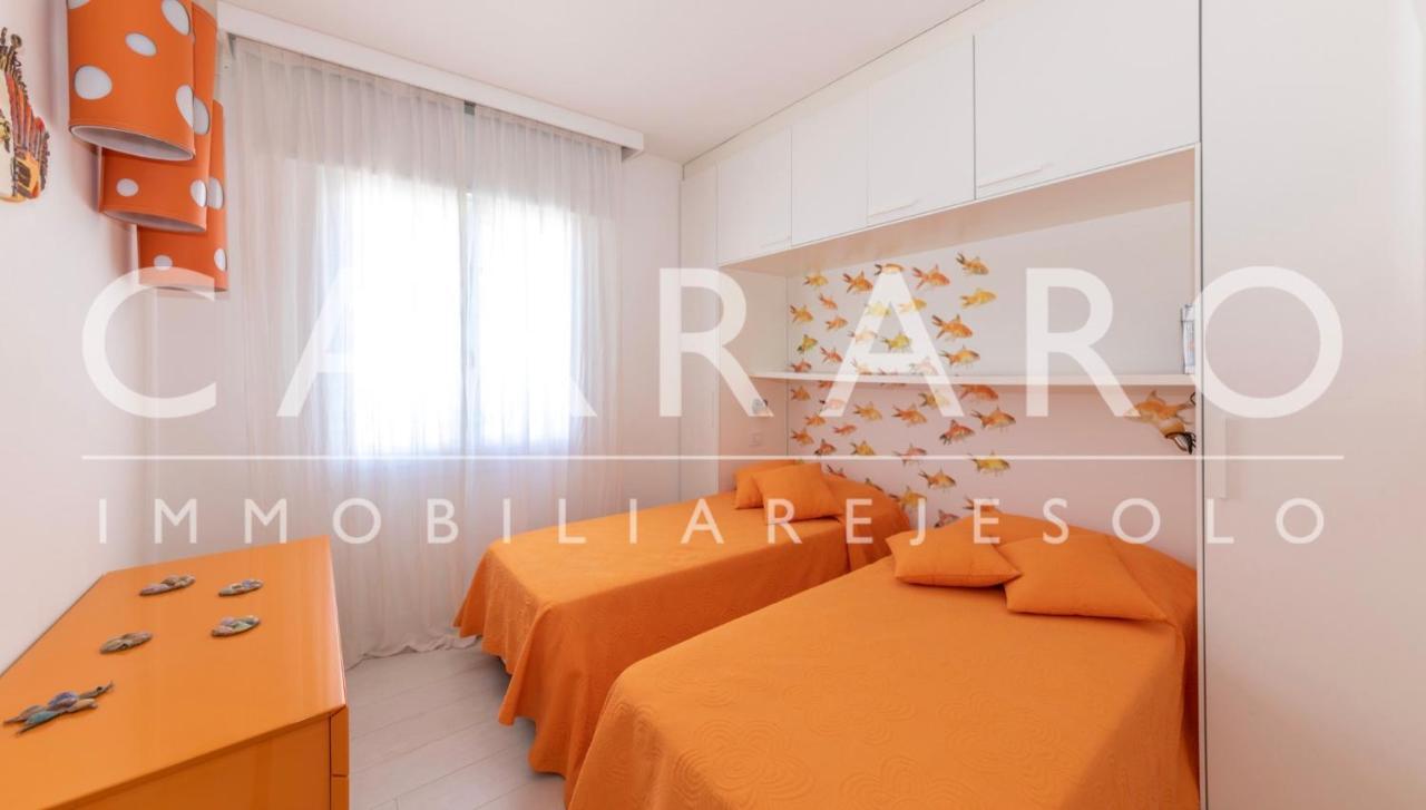 Magnifico Appartamento Dominique Jesolo Lido Carraro Immobiliare - Family Apartments Екстериор снимка