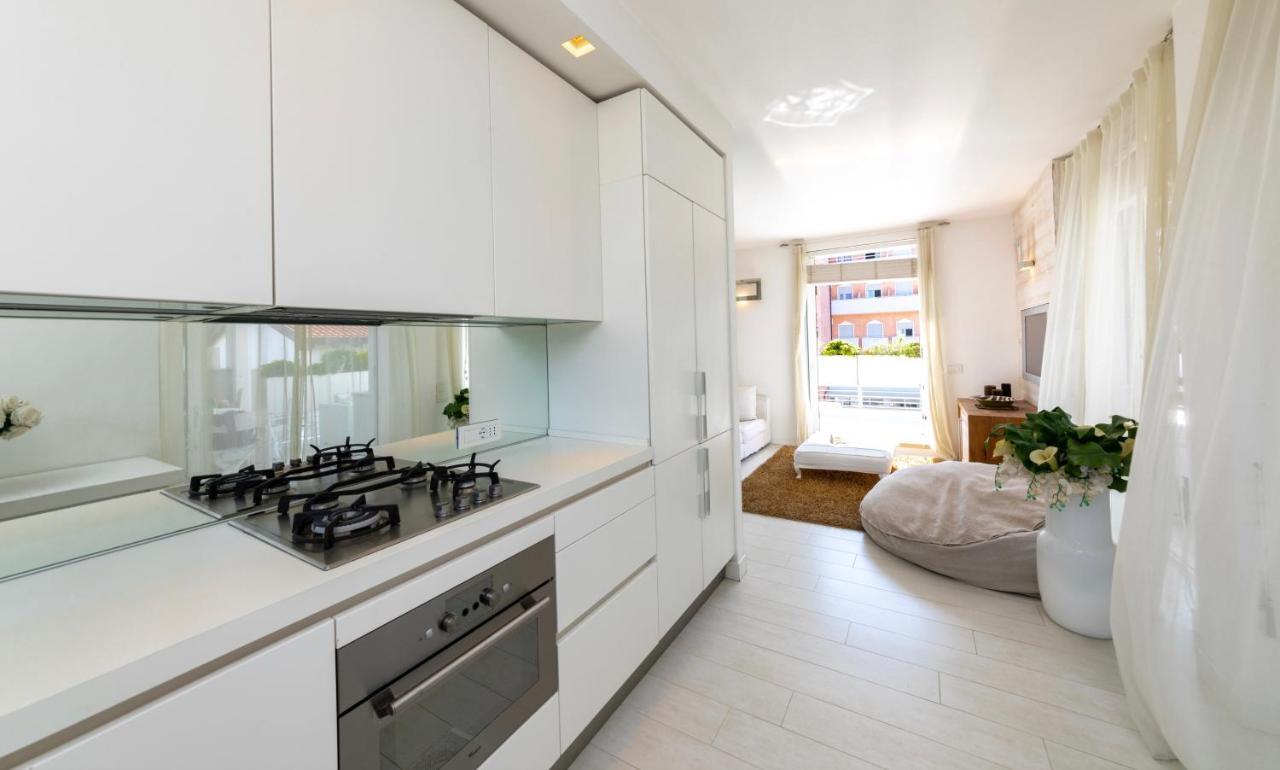 Magnifico Appartamento Dominique Jesolo Lido Carraro Immobiliare - Family Apartments Екстериор снимка